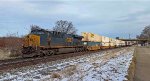 CSX 3024 leads I0135.